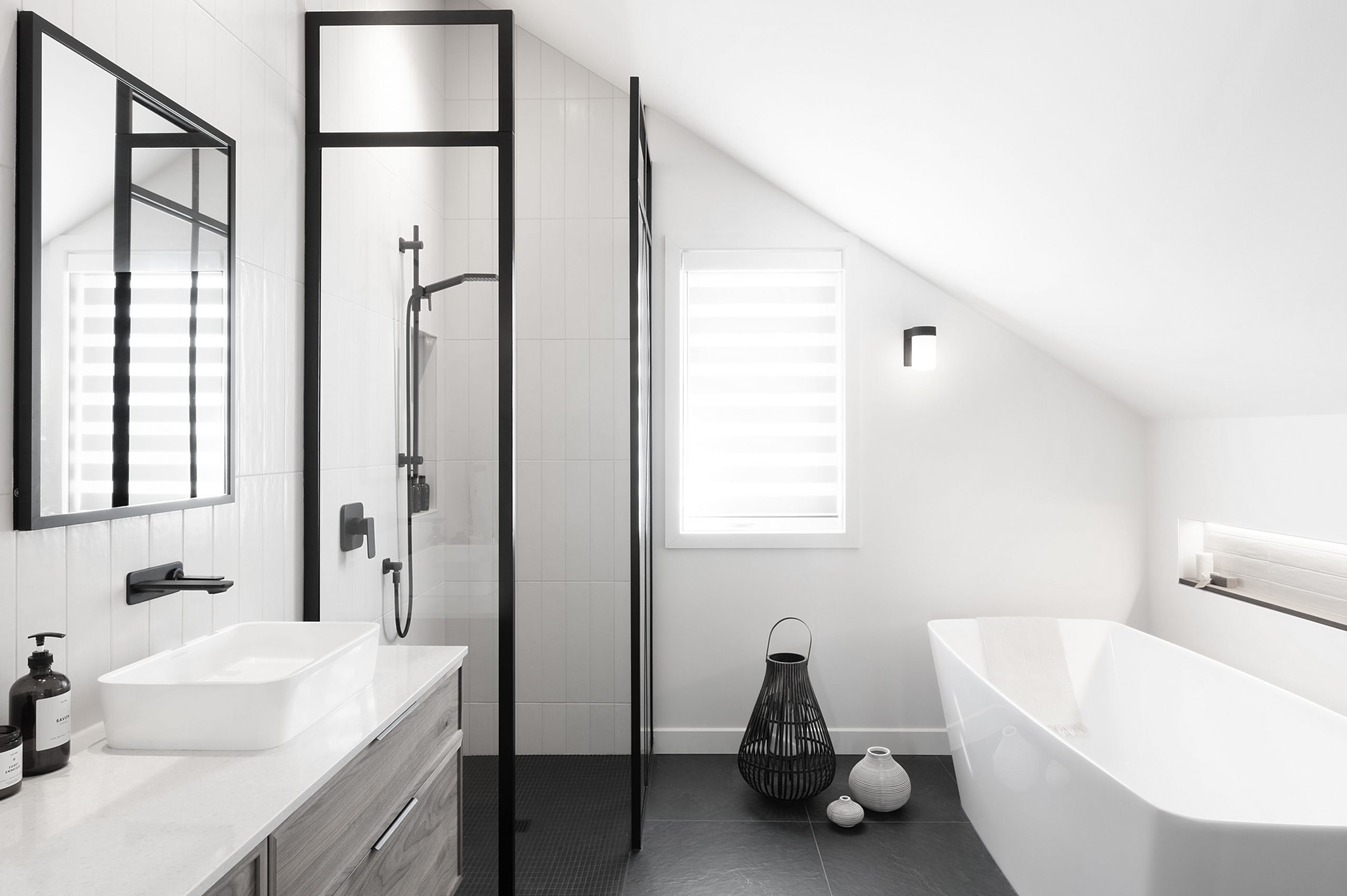 Bathroom layout beneath sloped ceilings